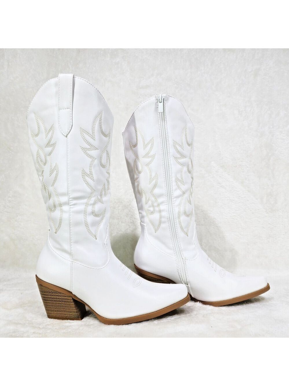 NIB Reba White Embroidered Leatherette Country Western Cowgirl Knee Boots